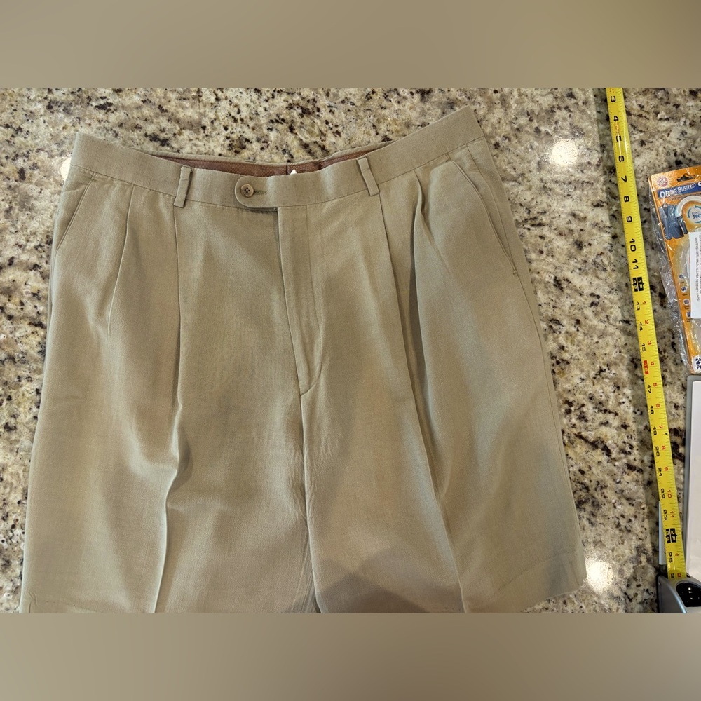 Men’s dress shorts. Size 40.‎ SETTE PONTI. In like new condition.